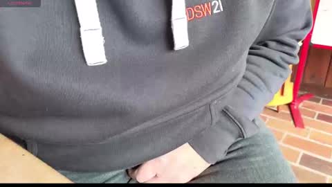 Snapshot of gallimanxxleu chatting on 27, 3, 2026 Stutzen online show from 27, 3, 2026