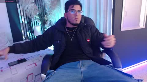 Snapshot of gambitoz chatting on 6, 4, 2026 Gabriel online show from 6, 4, 2026