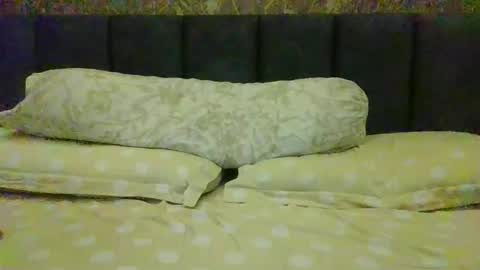 Snapshot of gameslikeme chatting on 28, 4, 2026 gameslikeme online show from 28, 4, 2026