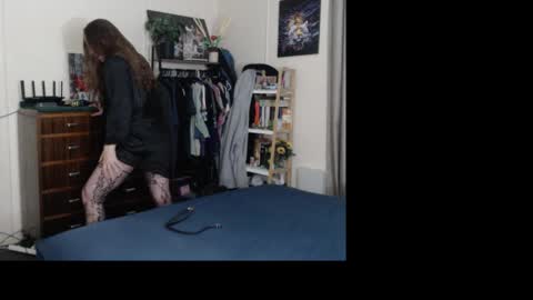 HOT  online show from 21, 3, 2026