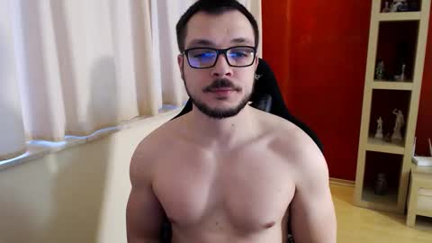 GangstaLover online show from 11, 2, 2026