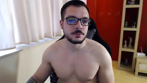 Snapshot of gangstalover8 chatting on 18, 4, 2026 GangstaLover online show from 18, 4, 2026