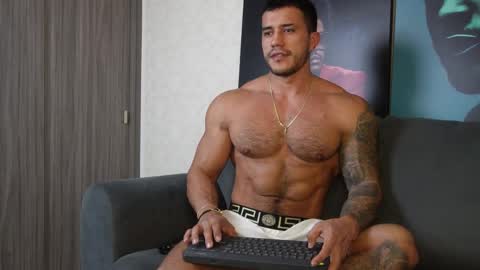 Snapshot of garret_alvin_ chatting on 12, 1, 2026 Garret online show from 12, 1, 2026