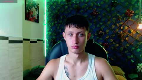 garuo_18 online show from 18, 12, 2025