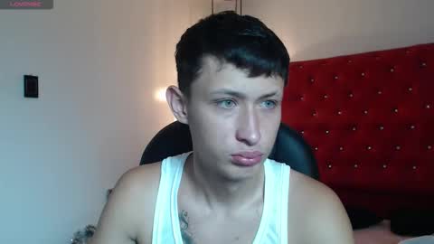 garuo_18 online show from 21, 12, 2025