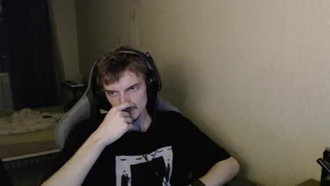 Snapshot of gasturfahe chatting on 9, 9, 2025 gasturfahe online show from 9, 9, 2025