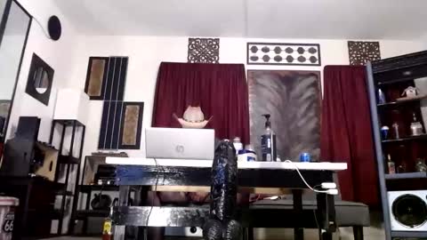 gatewaylaptop2019 online show from 23, 11, 2025