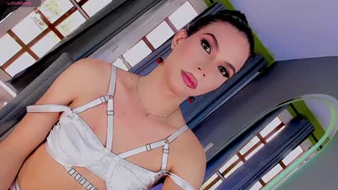 Vnecis Marn online show from 9, 1, 2025