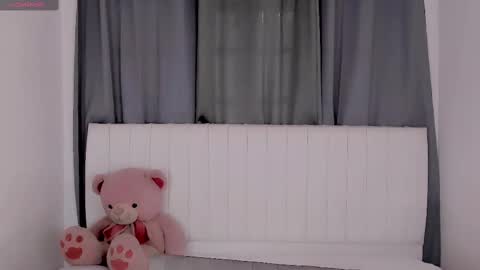 Vnecis Marn online show from 21, 9, 2025