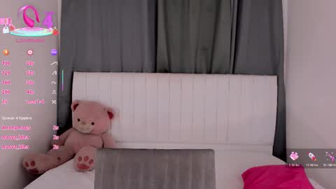 Snapshot of gatitavenecis1 chatting on 7, 1, 2026 Vnecis Marn online show from 7, 1, 2026