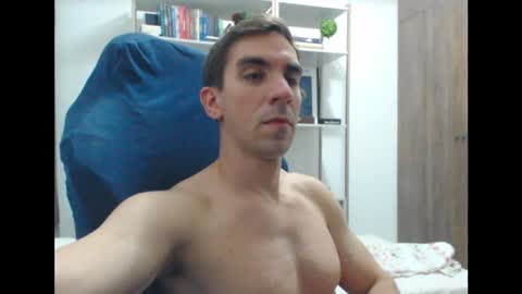 gatosarado23 online show from 5, 2, 2025