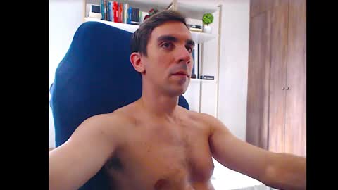 gatosarado23 online show from 9, 3, 2025