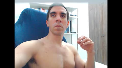 gatosarado23 online show from 15, 12, 2025