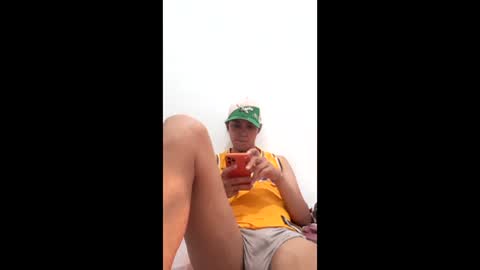 gay_69_ online show from 14, 4, 2026