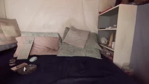 gayrobbin online show from 30, 10, 2025