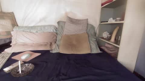 Snapshot of gayrobbin chatting on 12, 3, 2026 gayrobbin online show from 12, 3, 2026