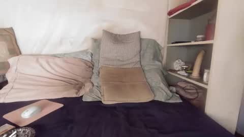 Snapshot of gayrobbin chatting on 28, 3, 2026 gayrobbin online show from 28, 3, 2026