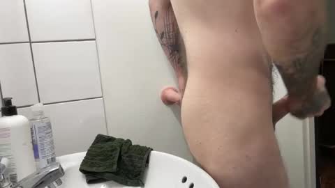 Snapshot of gaytattooed chatting on 29, 9, 2025 gaytattooed online show from 29, 9, 2025