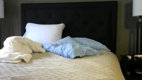 Snapshot of gbeaumont chatting on 23, 3, 2026 Gwendolyn Beaumont online show from 23, 3, 2026