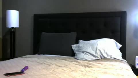Snapshot of gbeaumont chatting on 25, 4, 2026 Gwendolyn Beaumont online show from 25, 4, 2026