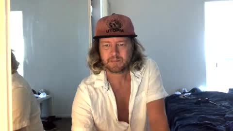 gcsurfer81 online show from 6, 2, 2026