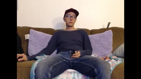 Snapshot of gdanch chatting on 13, 11, 2025 G online show from 13, 11, 2025