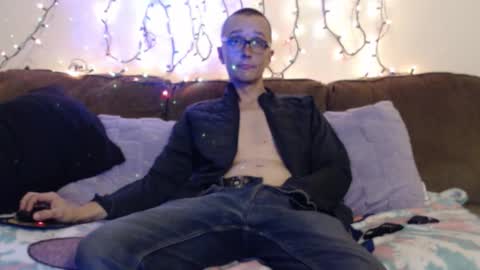 Snapshot of gdanch chatting on 20, 11, 2025 G online show from 20, 11, 2025