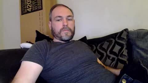 Snapshot of geddes4 chatting on 25, 4, 2026 SIR online show from 25, 4, 2026