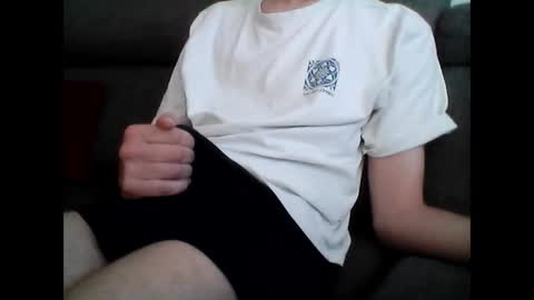 Snapshot of geil123569551 chatting on 21, 4, 2026 geil123569551 online show from 21, 4, 2026