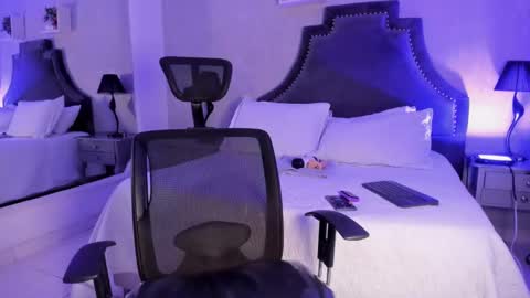 Snapshot of gemarodriguez_ chatting on 5, 3, 2025 Gemma online show from 5, 3, 2025