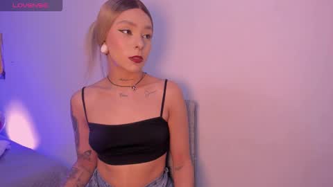 Snapshot of gemarodriguez_ chatting on 3, 11, 2025 Gemma online show from 3, 11, 2025