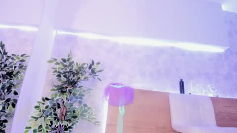 Snapshot of geminis_muentes chatting on 4, 2, 2025 geminis muentes online show from 4, 2, 2025