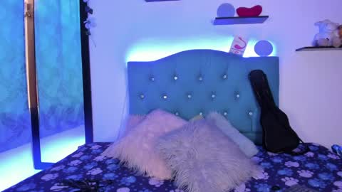 Snapshot of gemma_honey chatting on 24, 4, 2026 Gemma online show from 24, 4, 2026