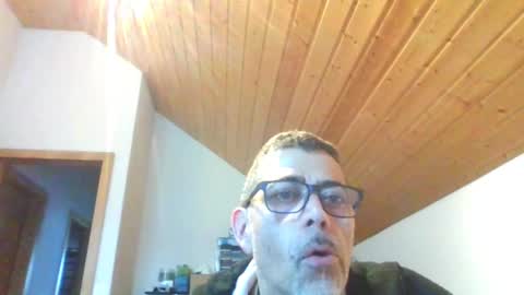 Snapshot of gen3841 chatting on 15, 1, 2025 Gen online show from 15, 1, 2025