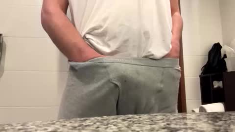 Snapshot of gen_z_boy chatting on 2, 12, 2025 gen_z_boy online show from 2, 12, 2025