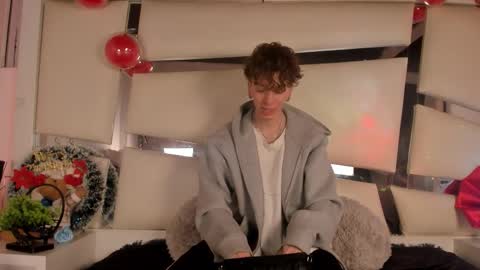 Genesis online show from 23, 12, 2025