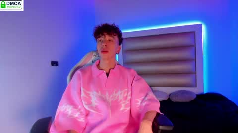 Snapshot of genesis_js chatting on 3, 4, 2026 genesis_js online show from 3, 4, 2026