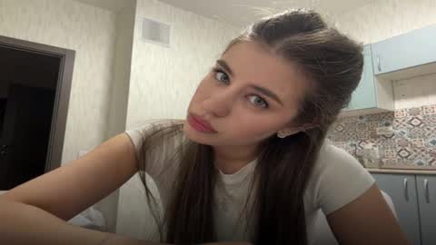 Snapshot of geniegrimmett chatting on 26, 3, 2026 Megan online show from 26, 3, 2026