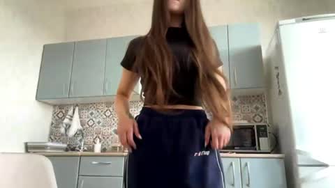 Snapshot of geniegrimmett chatting on 24, 4, 2026 Megan online show from 24, 4, 2026