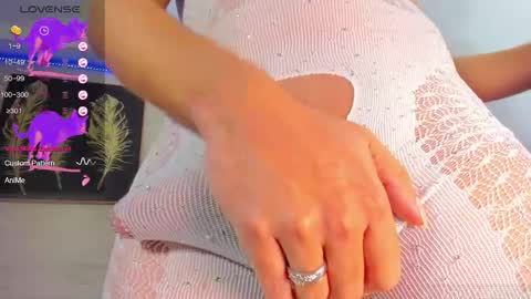 Snapshot of genobeba_ts chatting on 5, 1, 2025 genobeba_ts online show from 5, 1, 2025