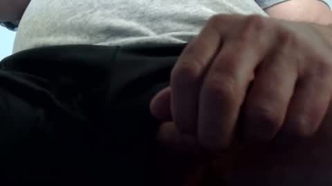 Snapshot of gent063 chatting on 14, 4, 2026 gent063 online show from 14, 4, 2026