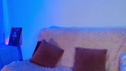 Snapshot of gentlemila chatting on 28, 2, 2025 gentlemila online show from 28, 2, 2025