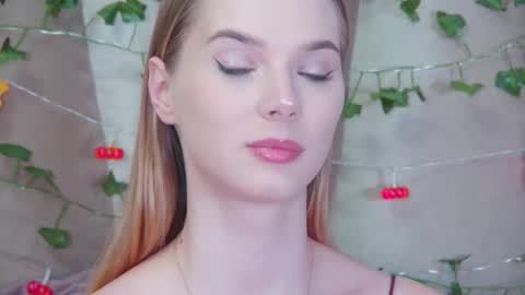 GentleRossi online show from 7, 10, 2025