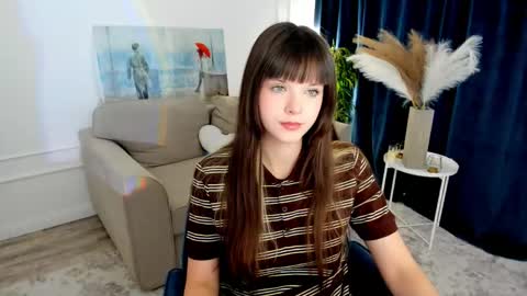 Snapshot of gentltease chatting on 18, 4, 2026 Alice online show from 18, 4, 2026