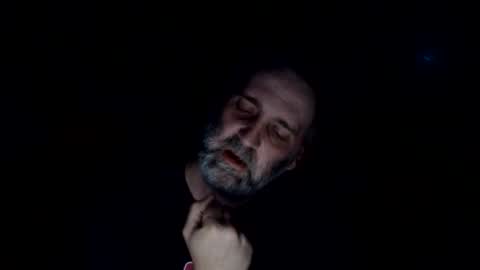 Snapshot of geoffbmn chatting on 11, 4, 2026 geoffbmn online show from 11, 4, 2026