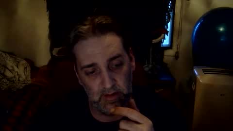 Snapshot of geoffbmn chatting on 3, 5, 2026 geoffbmn online show from 3, 5, 2026