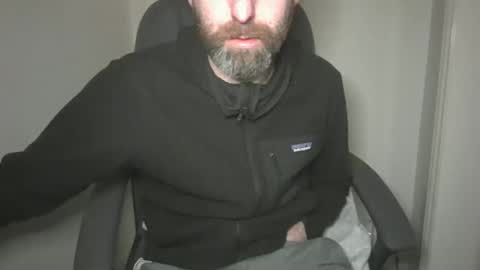 Snapshot of geon2xx chatting on 12, 12, 2024 Geon online show from 12, 12, 2024