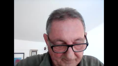 Snapshot of georg1412 chatting on 7, 4, 2026 georg1412 online show from 7, 4, 2026