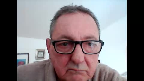 Snapshot of georg1412 chatting on 13, 4, 2026 georg1412 online show from 13, 4, 2026