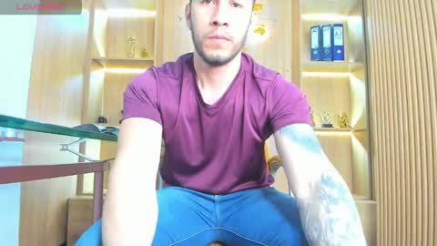 Snapshot of george_diesell_ chatting on 19, 4, 2026 George online show from 19, 4, 2026